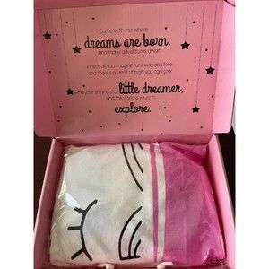 Luv Bug Little Dreamer Waterproof Crib Sheet (Princess) in box